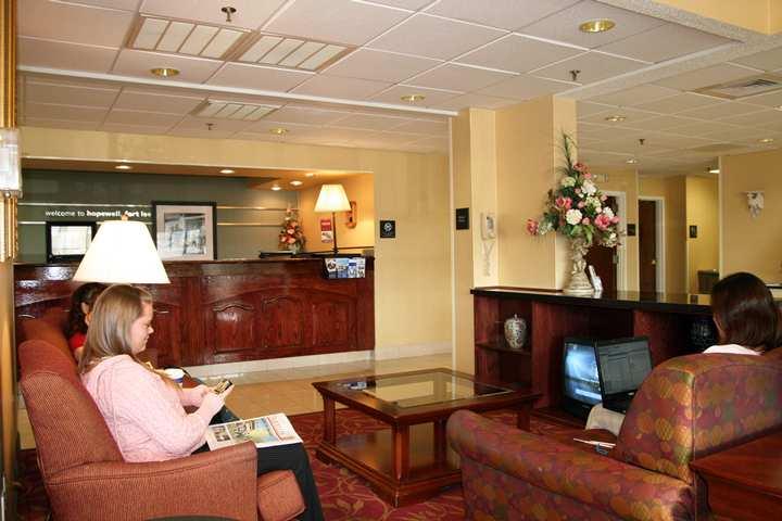 Hampton Inn Hopewell Fort Gregg-Adams Exterior photo