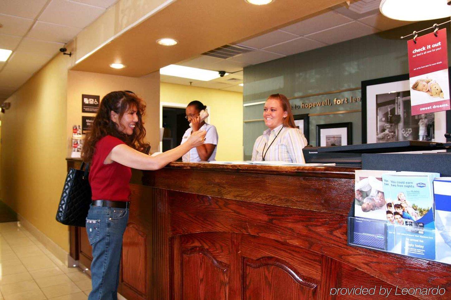 Hampton Inn Hopewell Fort Gregg-Adams Interior photo
